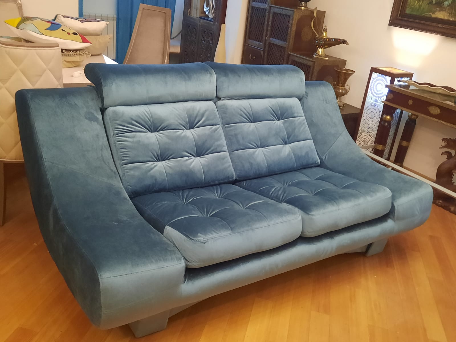 Обивка дивана на дому. Западное Дегунино